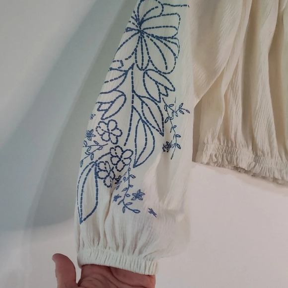 DIVIDED H&M Crop Top Floral Embroidered Beach Coastal Bohemian Artsy Sz Medium - Picture 4 of 12